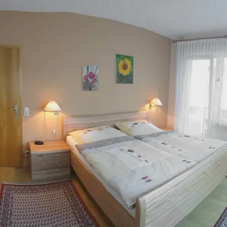 Fewo Ingrid Trossen Ürzig Buitenkant foto